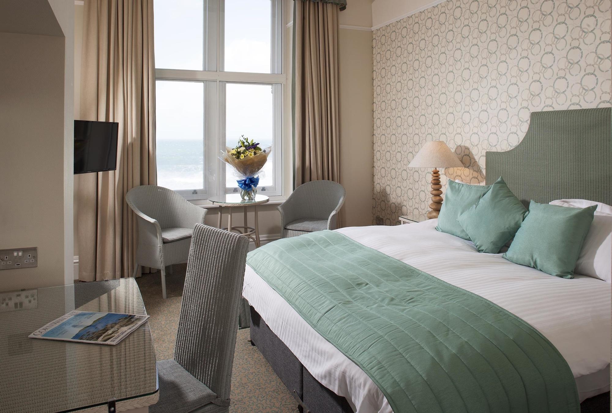 The Headland Hotel And Spa New Quay Екстериор снимка