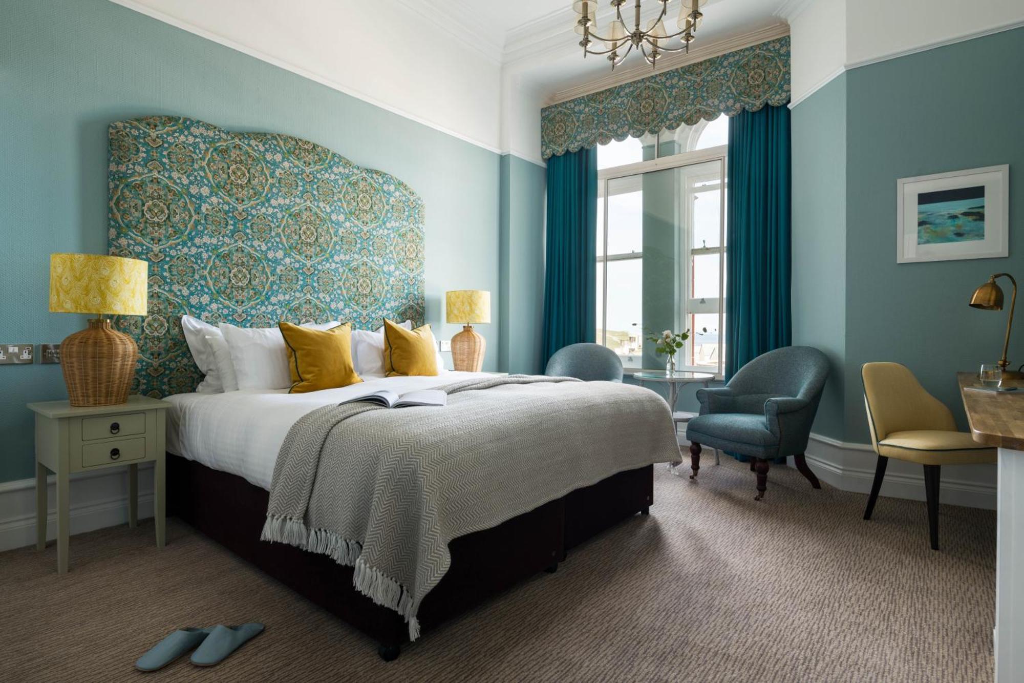 The Headland Hotel And Spa New Quay Екстериор снимка