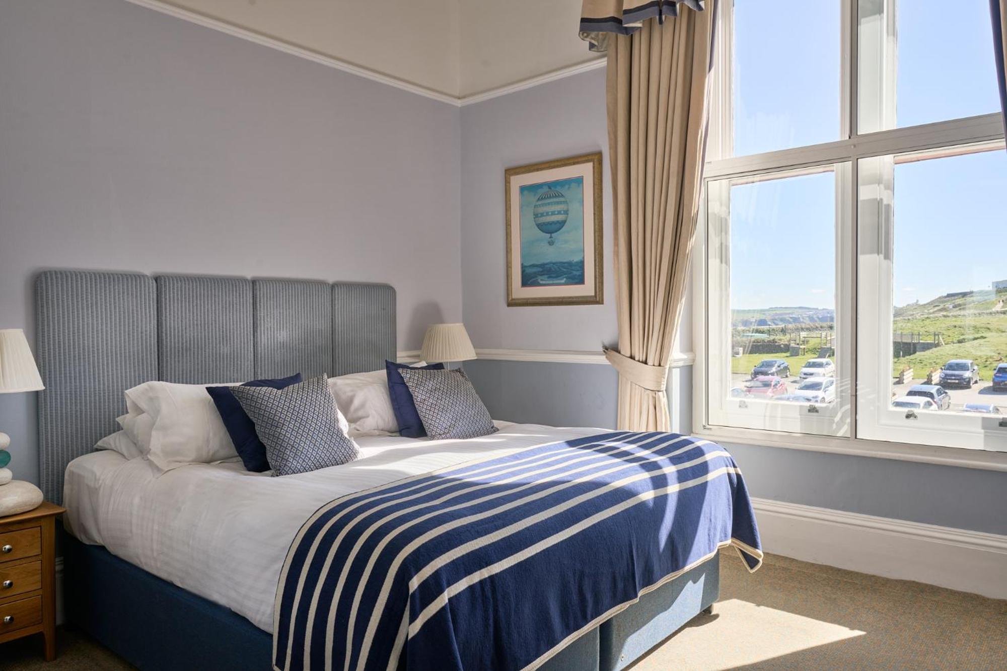 The Headland Hotel And Spa New Quay Екстериор снимка