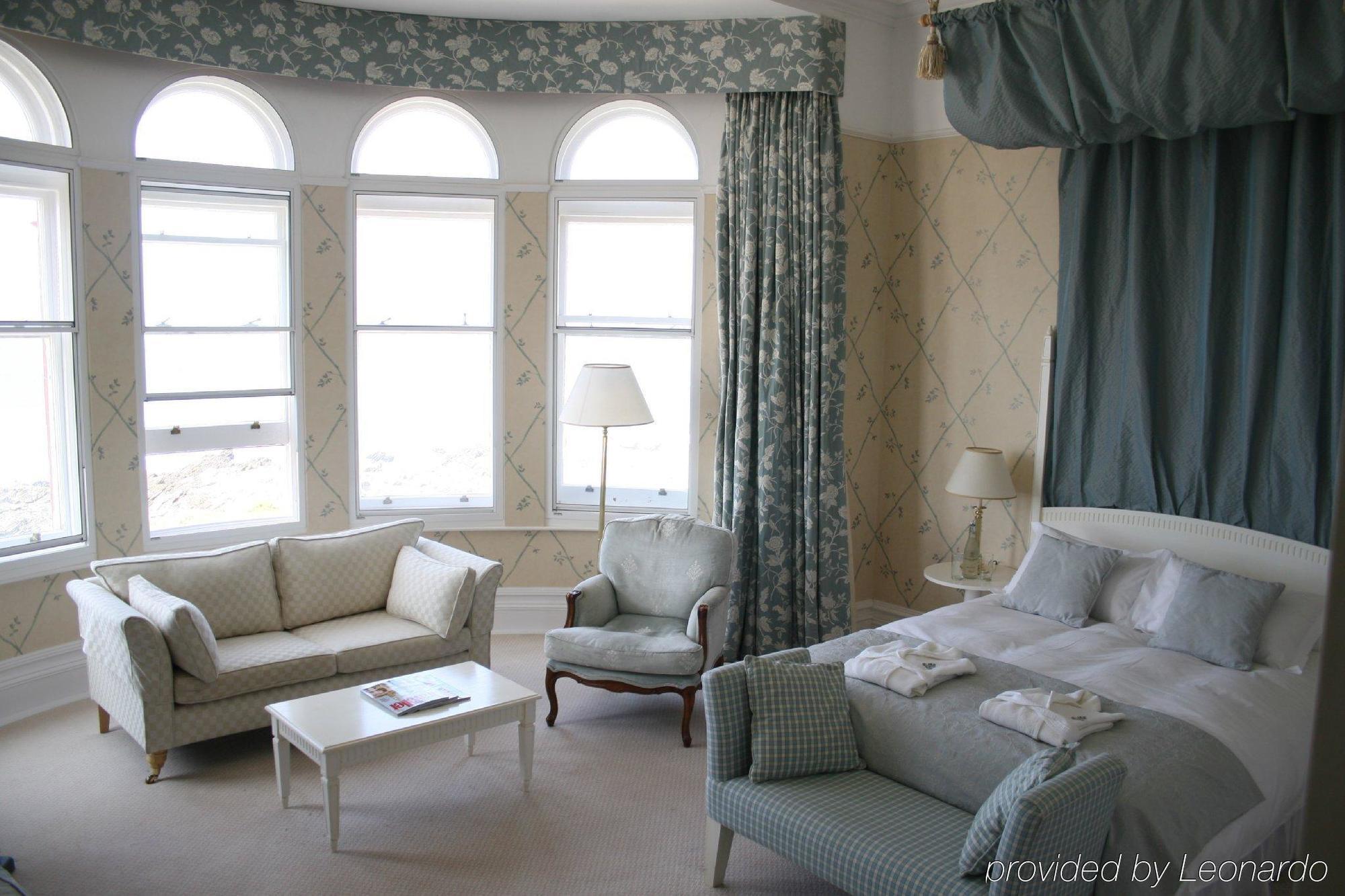 The Headland Hotel And Spa New Quay Интериор снимка