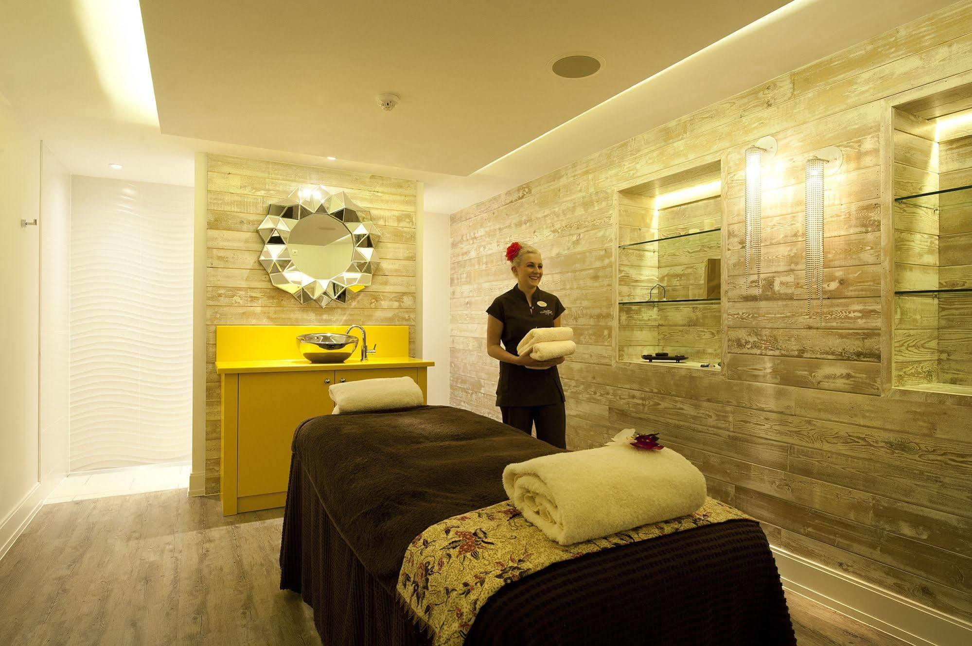 The Headland Hotel And Spa New Quay Екстериор снимка